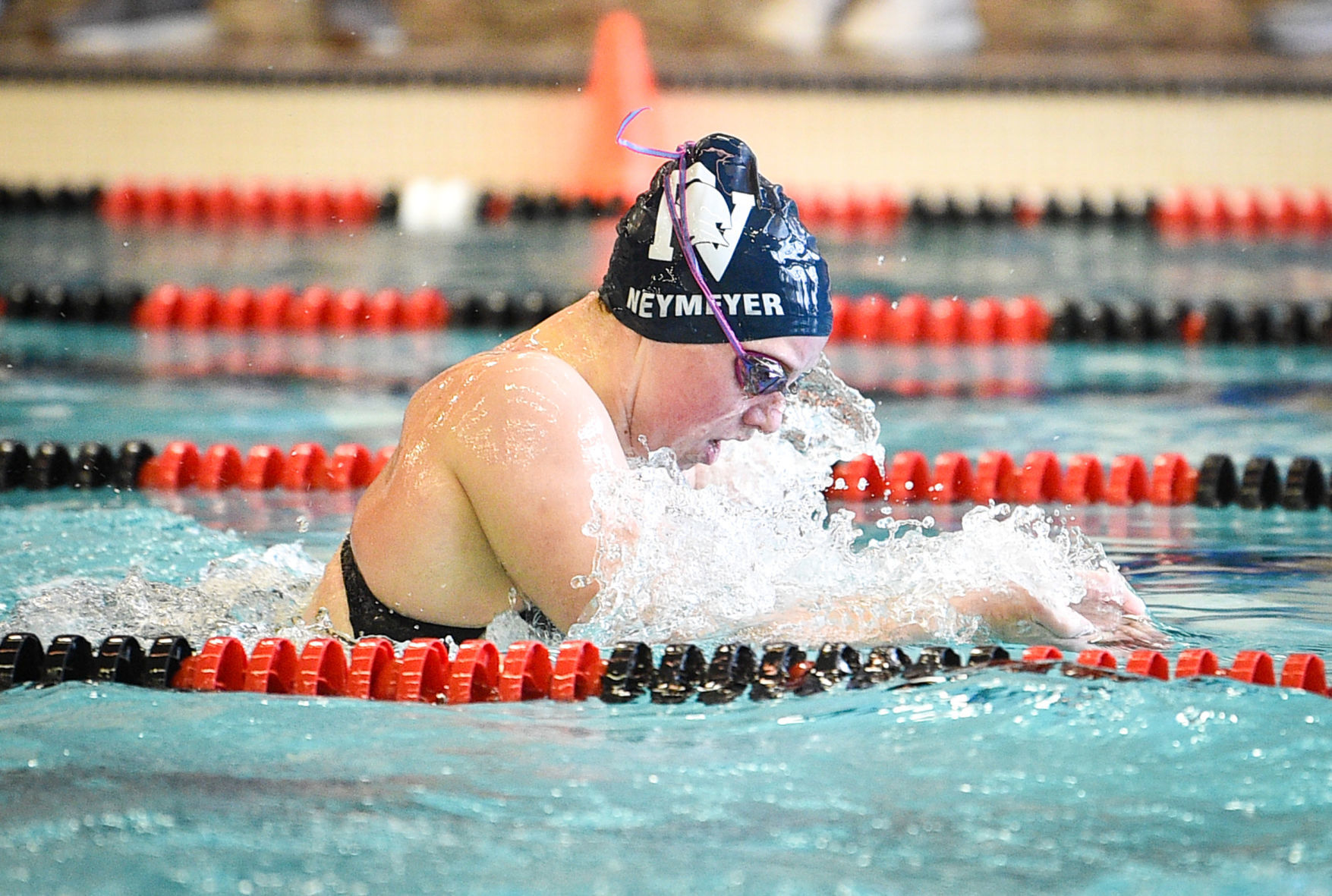 110219-qct-spt-regional-swim-010a.JPG